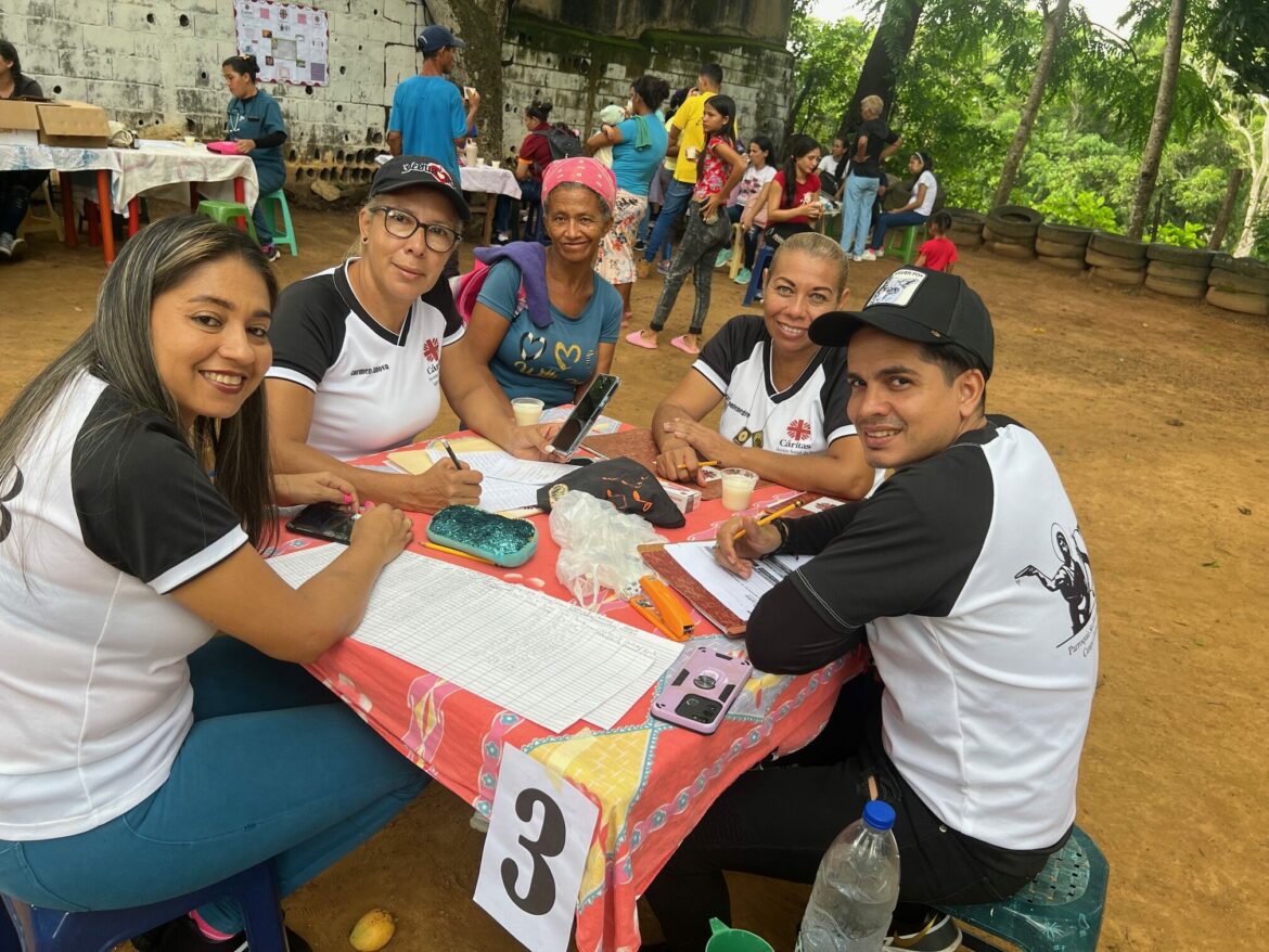 Saman en la Parroquia San Juan Bautista: un programa de atención médica y nutricional para la comunidad